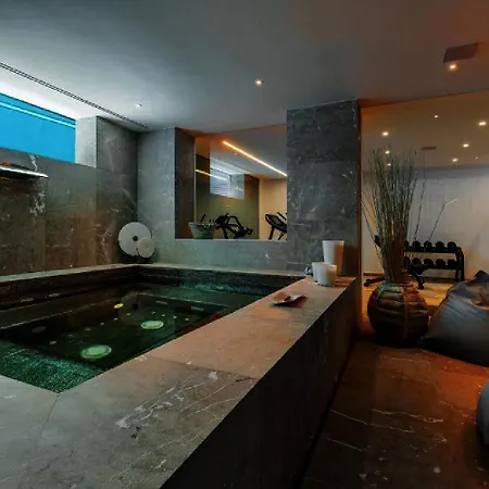 With A Spectacular Sunset Appartement *